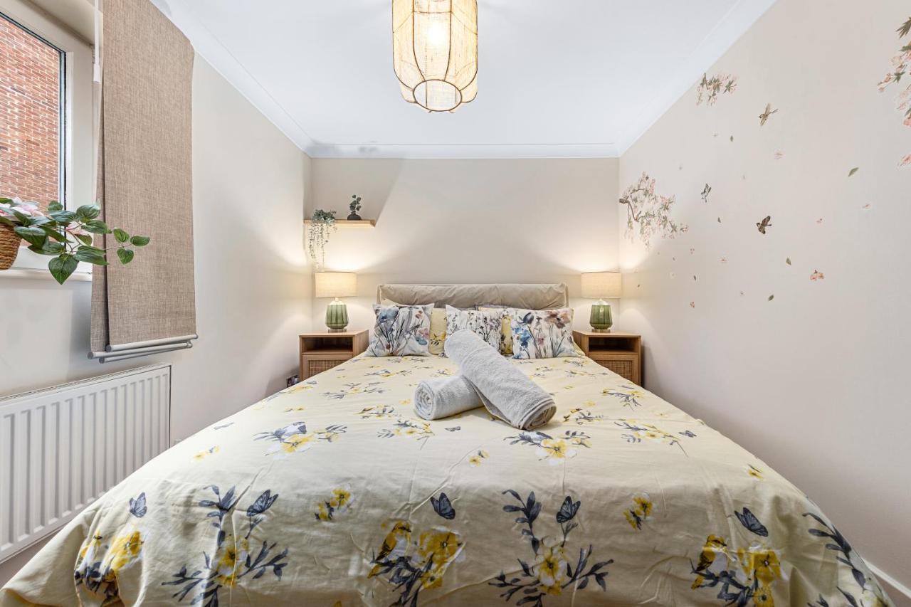 Tranquil 2 Bedroom Apartment Close To St. Paul'S Cathedral Лондон Экстерьер фото